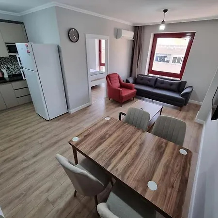 Royal Homes 405 Апарт-отель *
